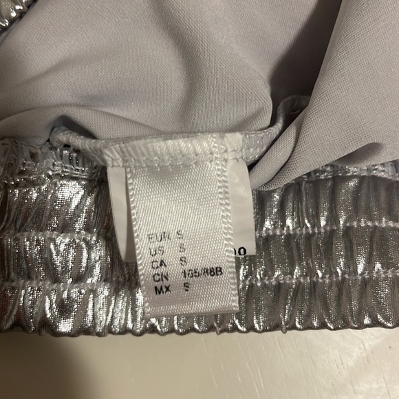 Silver Metallic Shorts - Picture 3 of 3